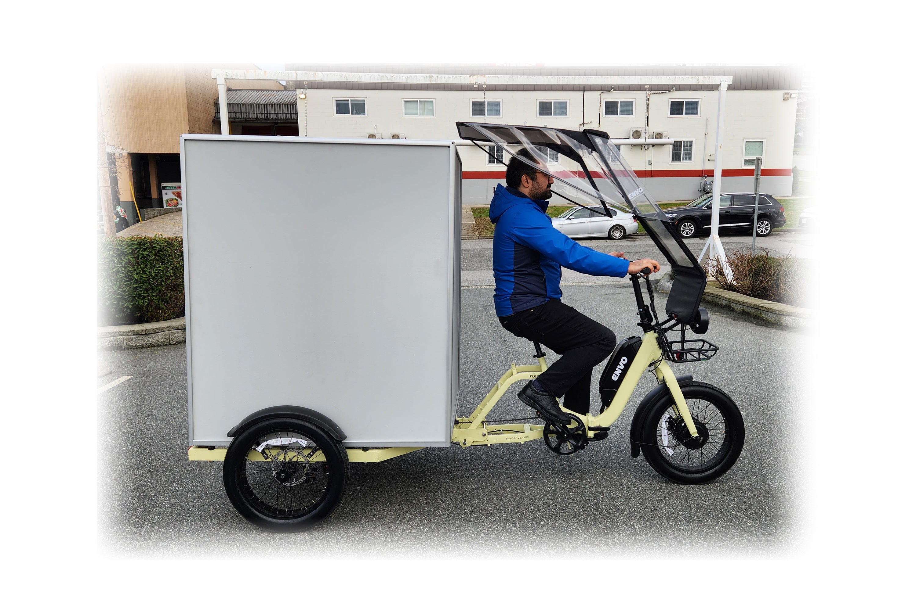 ENVO Cargo Trike – Robust & Versatile Three-Wheeled Cargo Bike