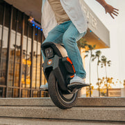 INMOTION V12S Electric Unicycle - image 4