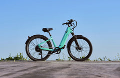 Experience the Thrill of Adventure with the Velotric Discover 1 Plus E-Bike – Reach Speeds of Up to 28mph!