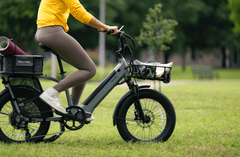 Experience the Thrill of the Velotric Go 1 E-Bike - Reach Speeds of 25mph!