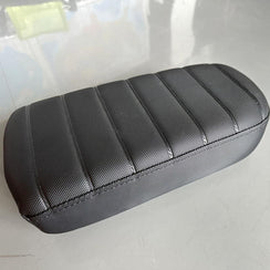 Passenger seat cushion for electric bikes - Comfort and style on every trip